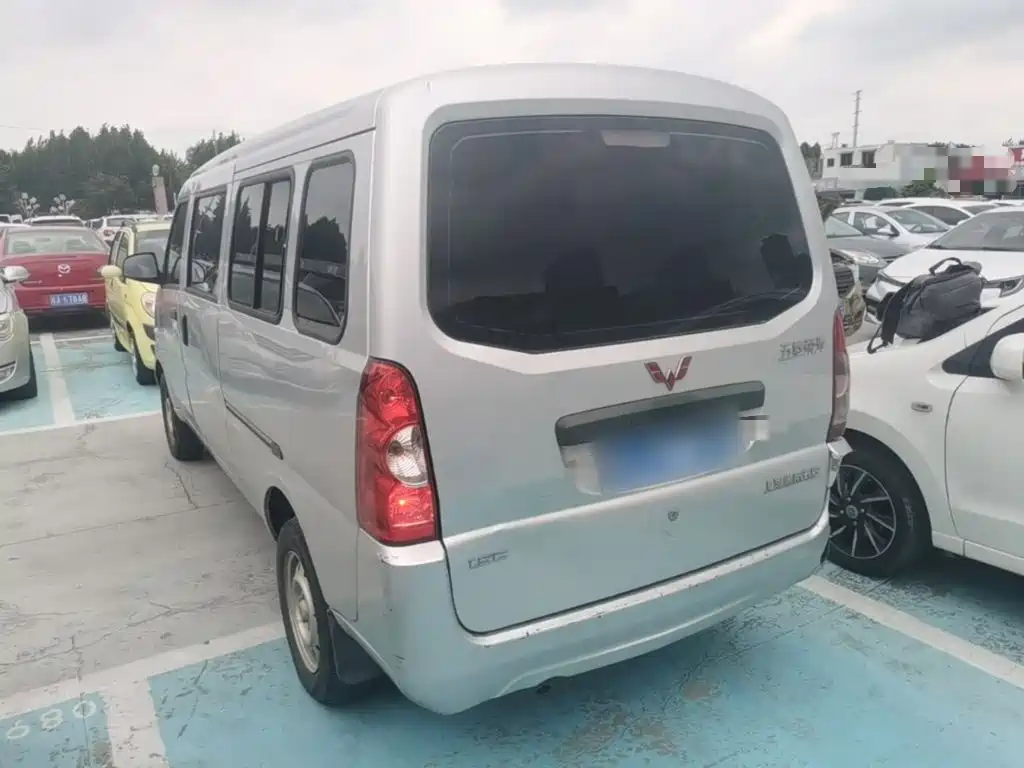 Wuling Rongguang 2022