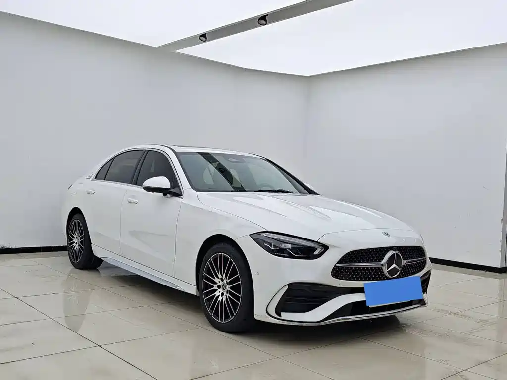 Mercedes-Benz C-Class 2023