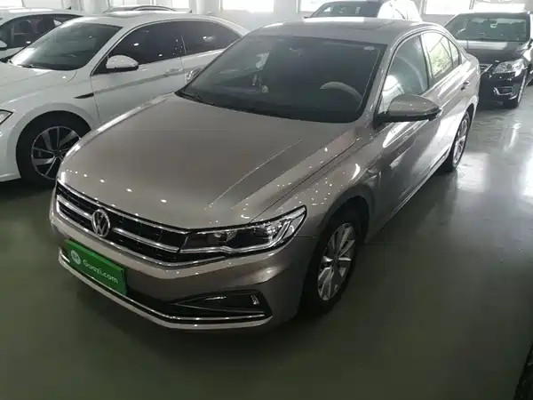 Volkswagen Bora 2021