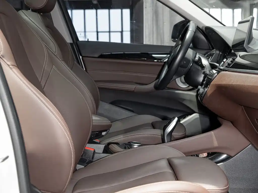BMW X1 2023 — фото 15