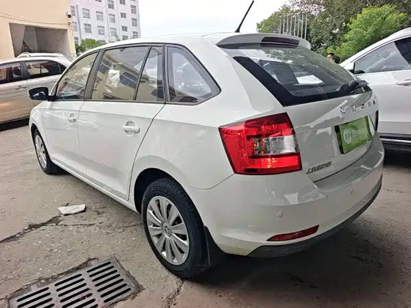 Skoda Rapid Spaceback 2019