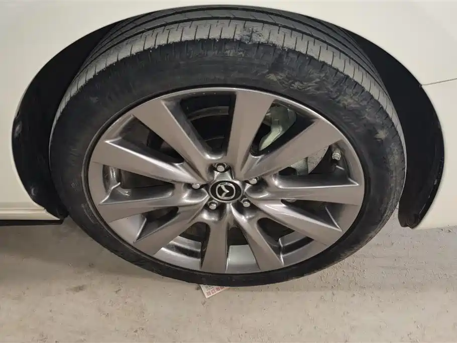 Mazda 3 Axela 2021
