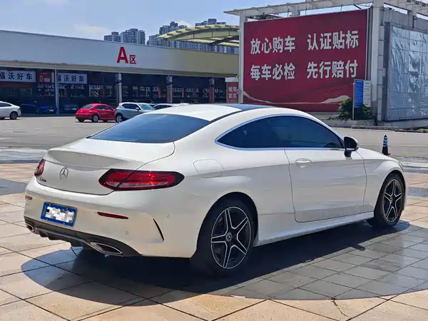 Mercedes-Benz C-Class 2019