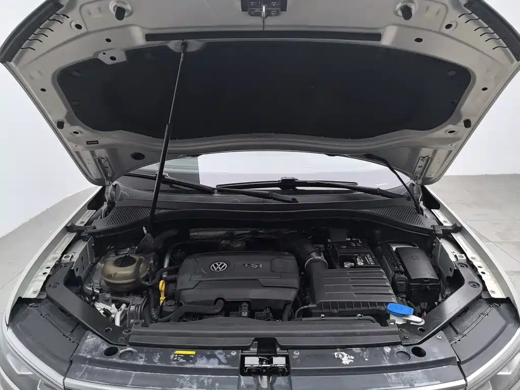 Volkswagen Tiguan L 2017
