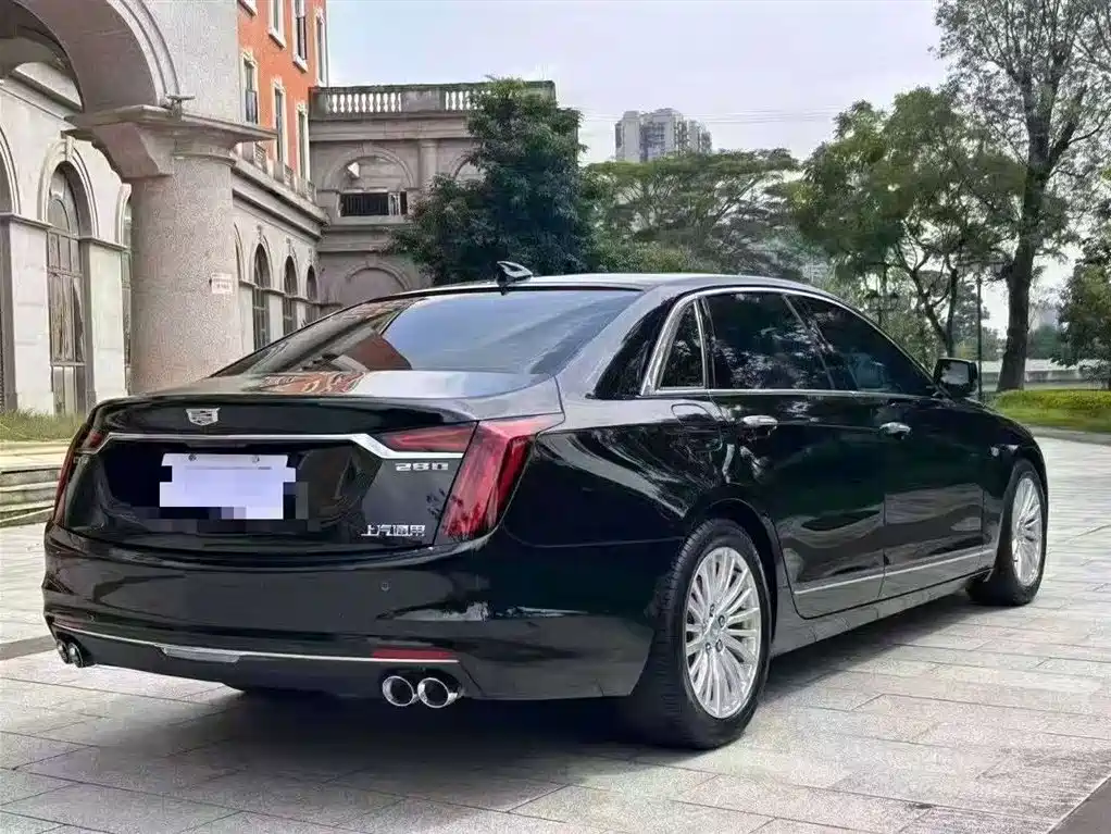 Cadillac CT6 2023 — фото 9