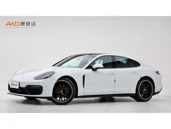 Porsche Panamera 2023