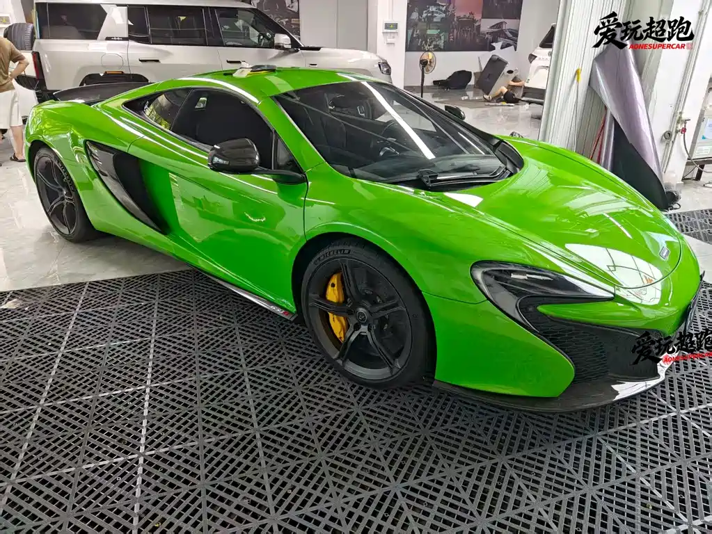 McLaren 650S 2017 — фото 2