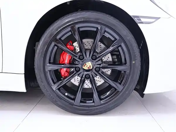 Porsche 718 2023