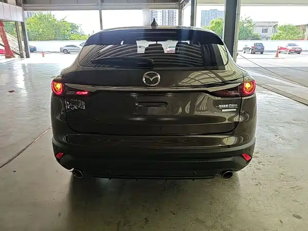 Mazda CX-4 2020