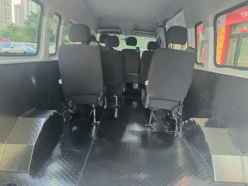 Maxus V80 2022