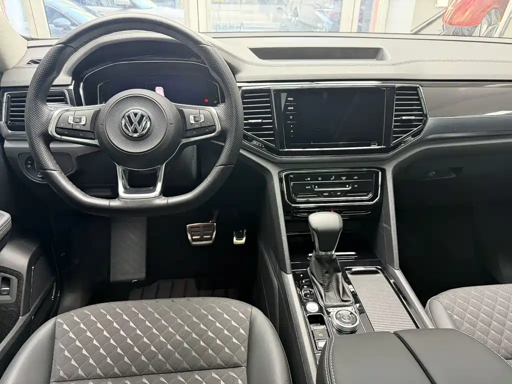 Volkswagen Teramont 2020 — фото 12