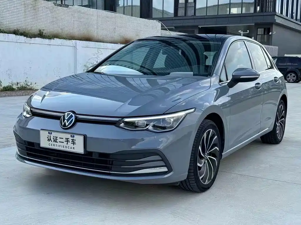 Volkswagen Golf 2022
