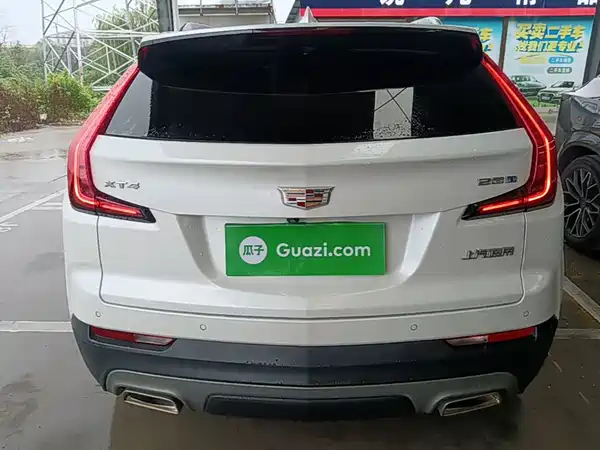 Cadillac XT4 2022