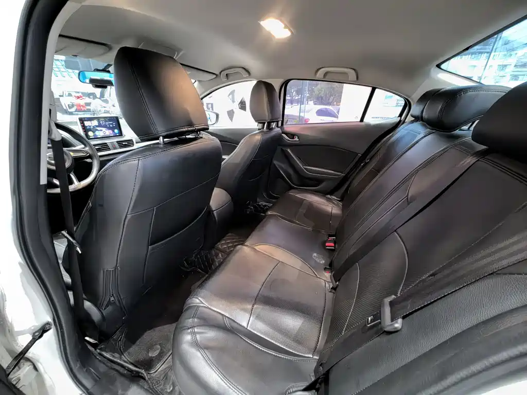 Mazda 3 Angkesela 2018