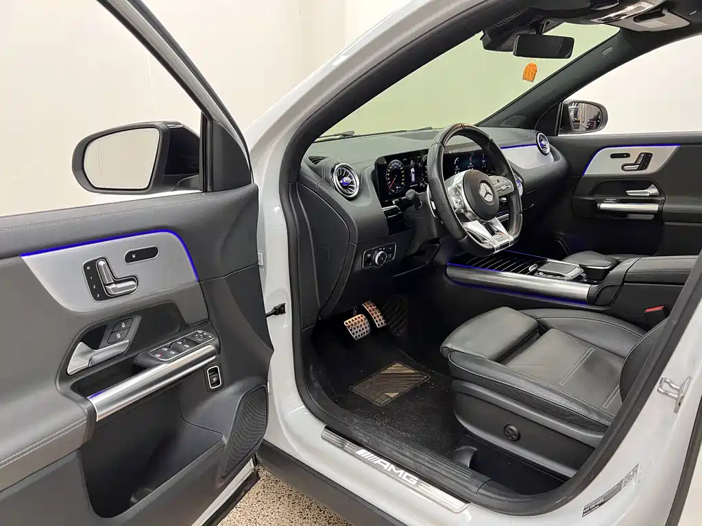 Mercedes-Benz GLA AMG 2021 — фото 14