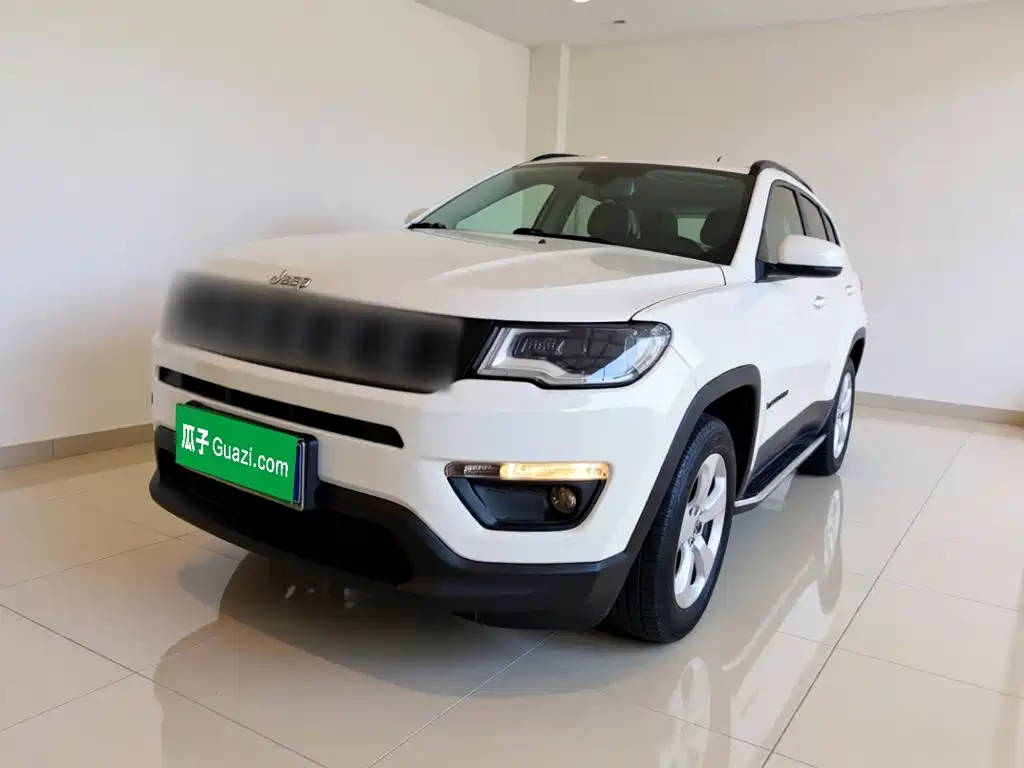 Jeep Compass 2018 — фото 2