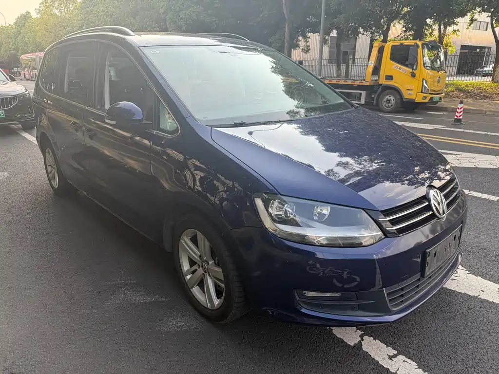 Volkswagen Sharan 2018 — фото 3