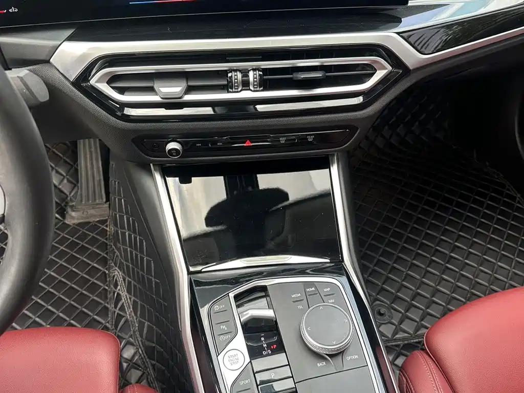BMW 3 Series 2023 — фото 15