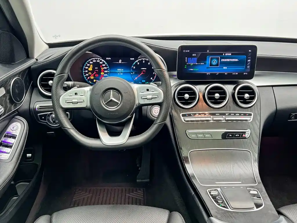 Mercedes-Benz C-Class 2020 — фото 21