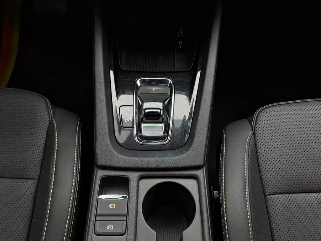 Skoda Octavia 2021 — фото 19