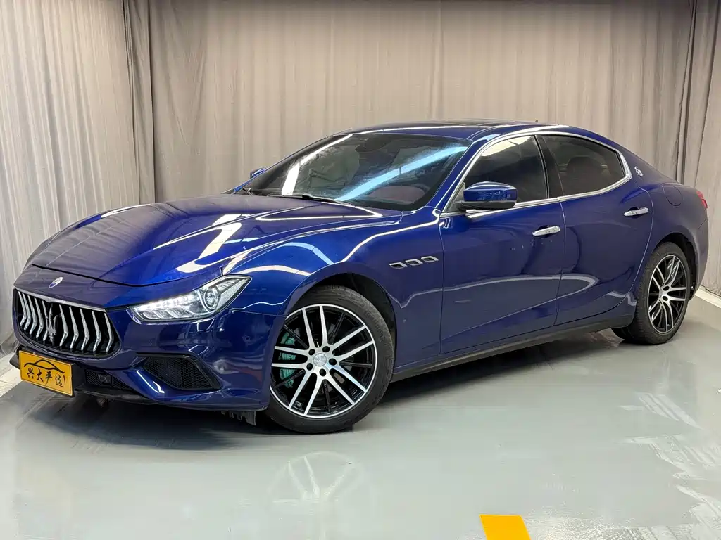 Maserati Ghibli 2017 — фото 1
