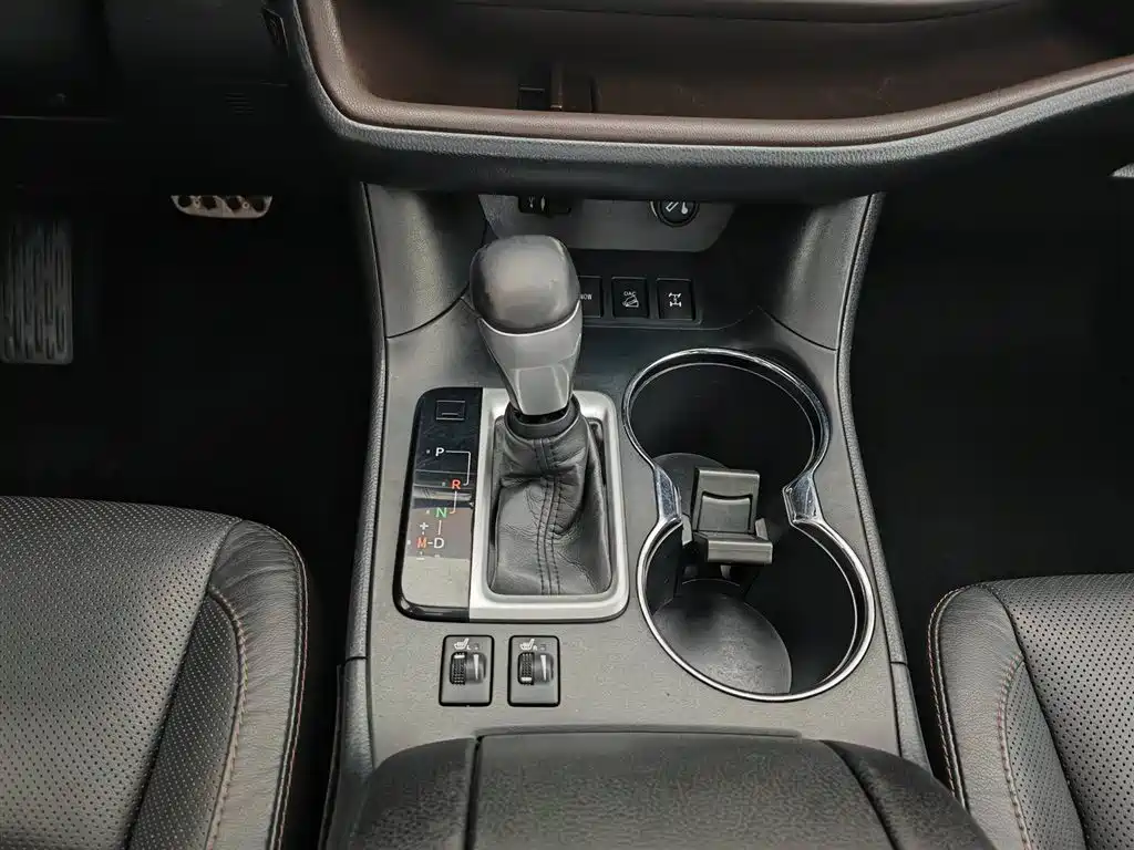 Toyota Highlander 2015 — фото 13