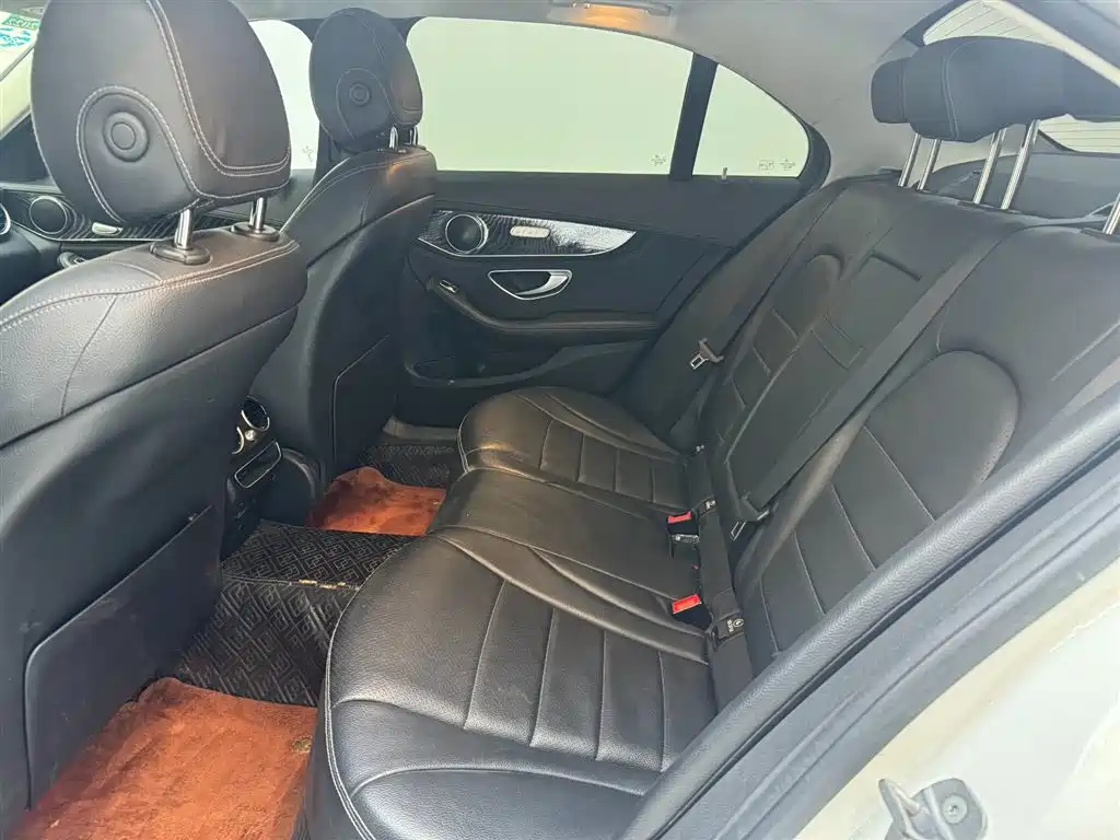Mercedes-Benz C-Class 2020 — фото 18