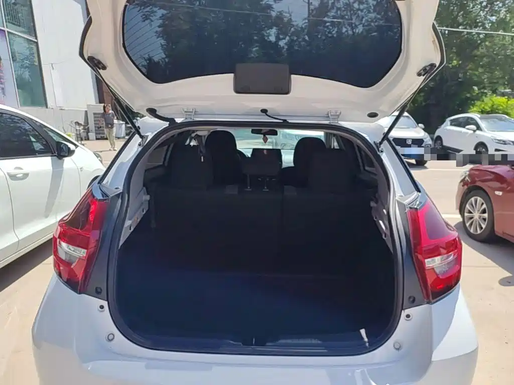 Toyota Vios FS 2022 — фото 19