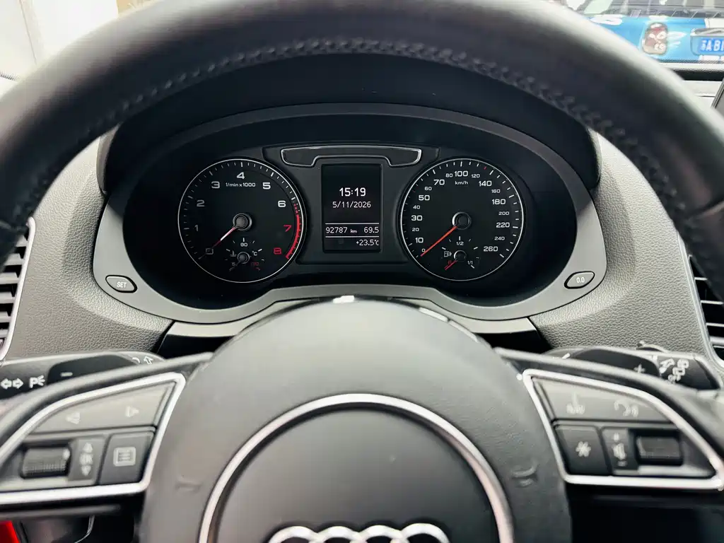 Audi Q3 2017 — фото 4
