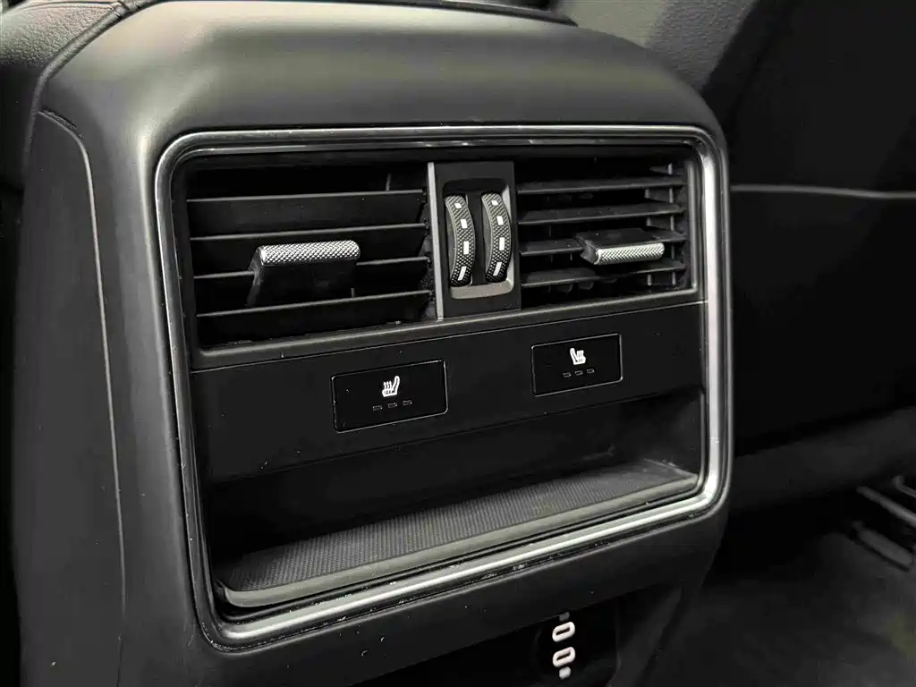 Porsche Cayenne 2021 — фото 10