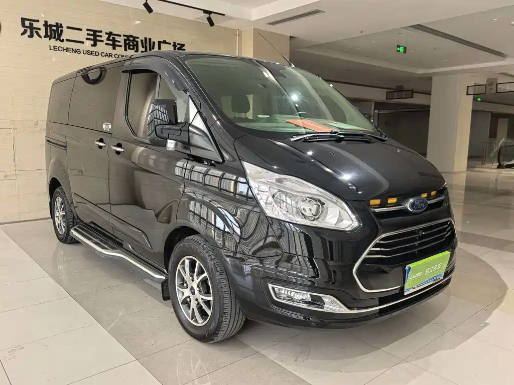 Ford Tourneo 2019 — фото 3