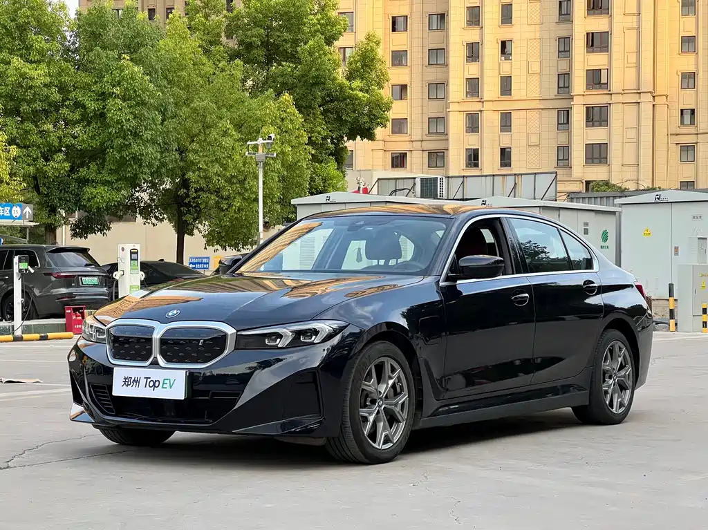 BMW i3 2022