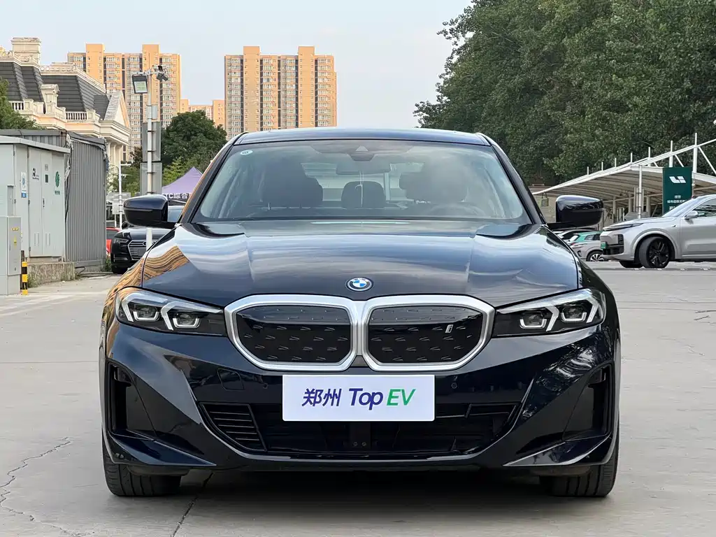 BMW i3 2022