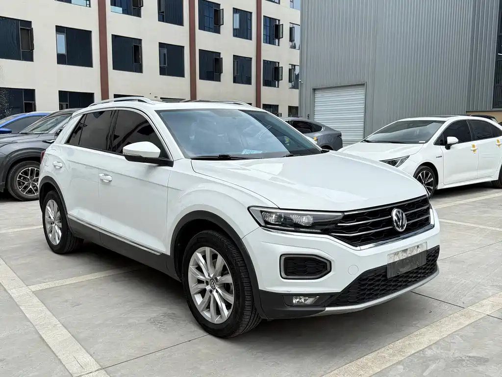 Volkswagen T-Roc 2018 — фото 8