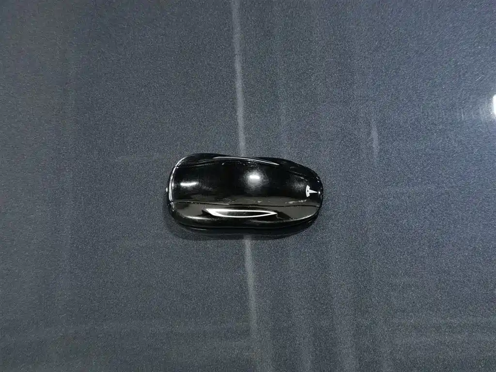 Tesla Model S 2017 — фото 19