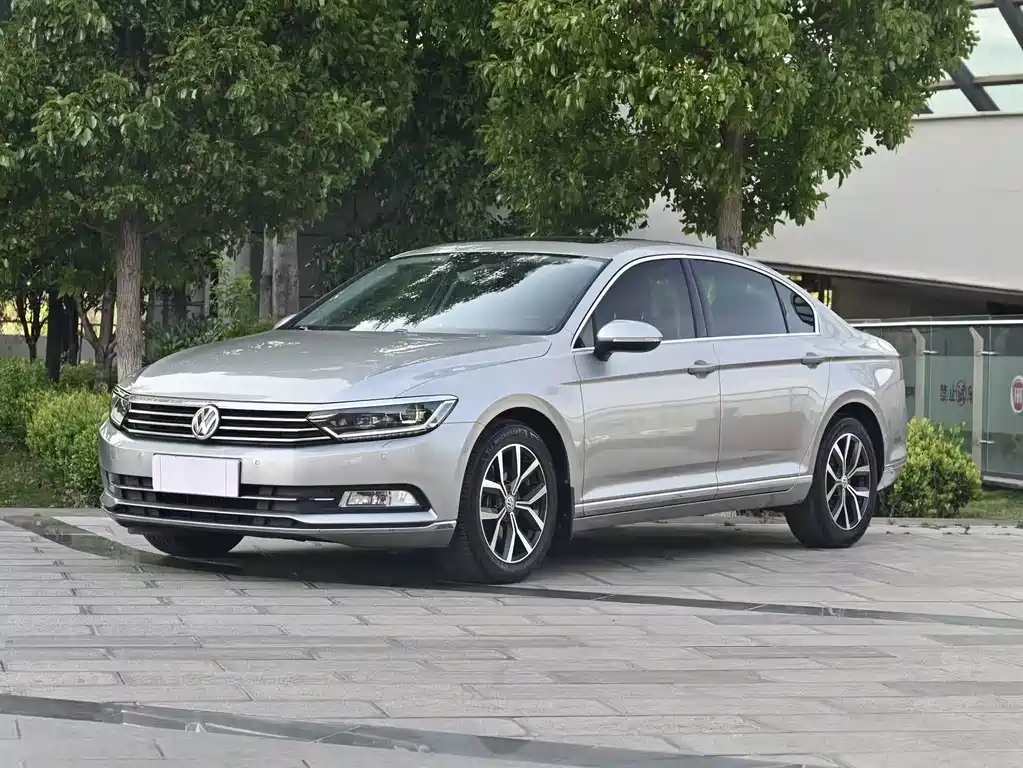 Volkswagen Magotan 2017 — фото 1
