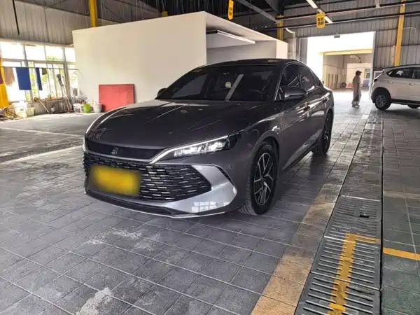 BYD Qin L 2024