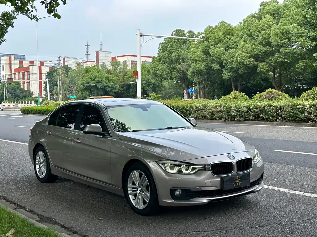 BMW 3 Series 2016