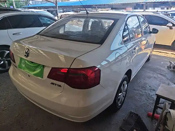 Volkswagen Jetta 2015