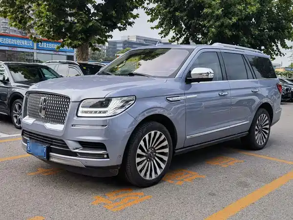 Lincoln Navigator 2019
