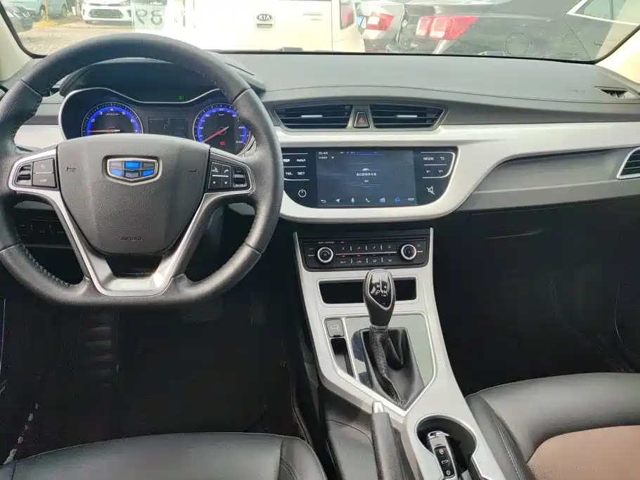 Geely Vision 2019 — фото 12