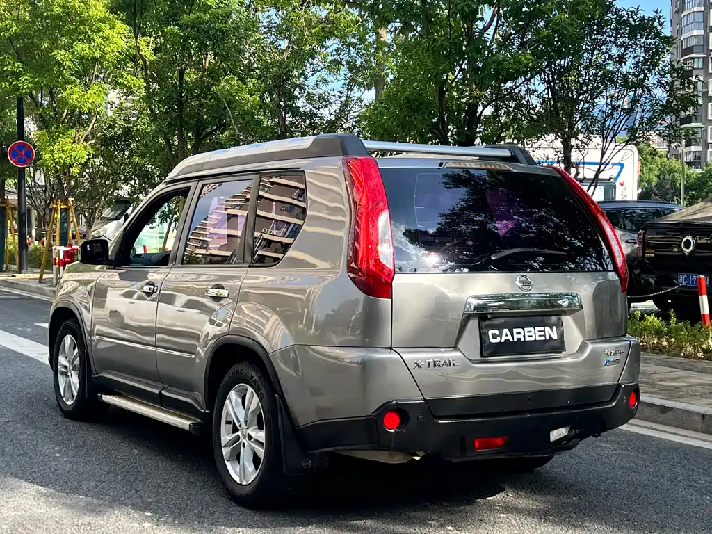 Nissan X-Trail 2012