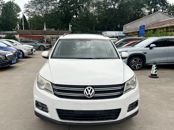 Volkswagen Tiguan 2011