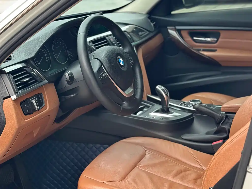 BMW 3 Series 2014 — фото 4