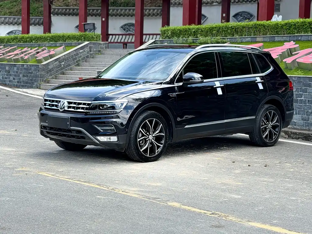 Volkswagen Tiguan L 2019