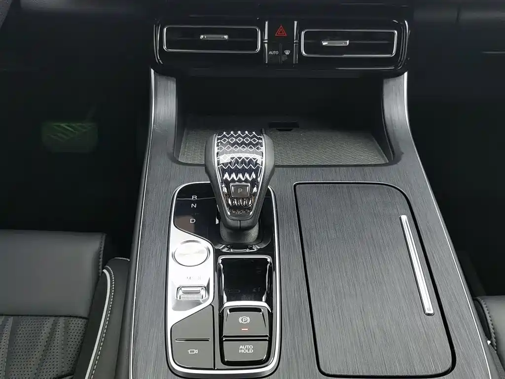 GAC Motor Trumpchi GS8 2025 — фото 13
