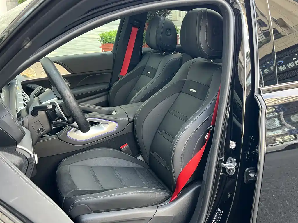 Mercedes-Benz GLE Coupe AMG 2025
