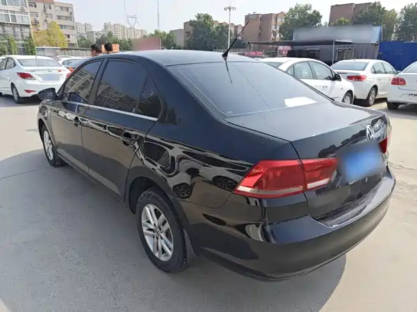 Volkswagen Santana 2015