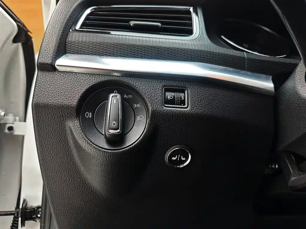 Skoda Kamiq 2022 — фото 17