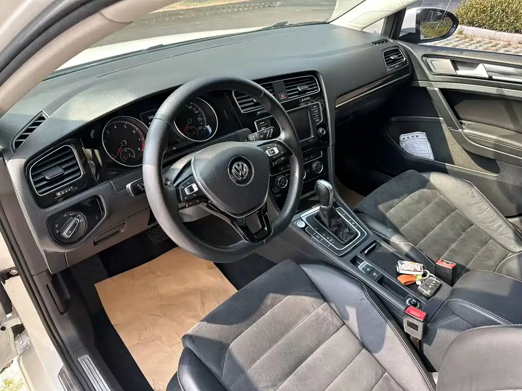 Volkswagen Golf 2015